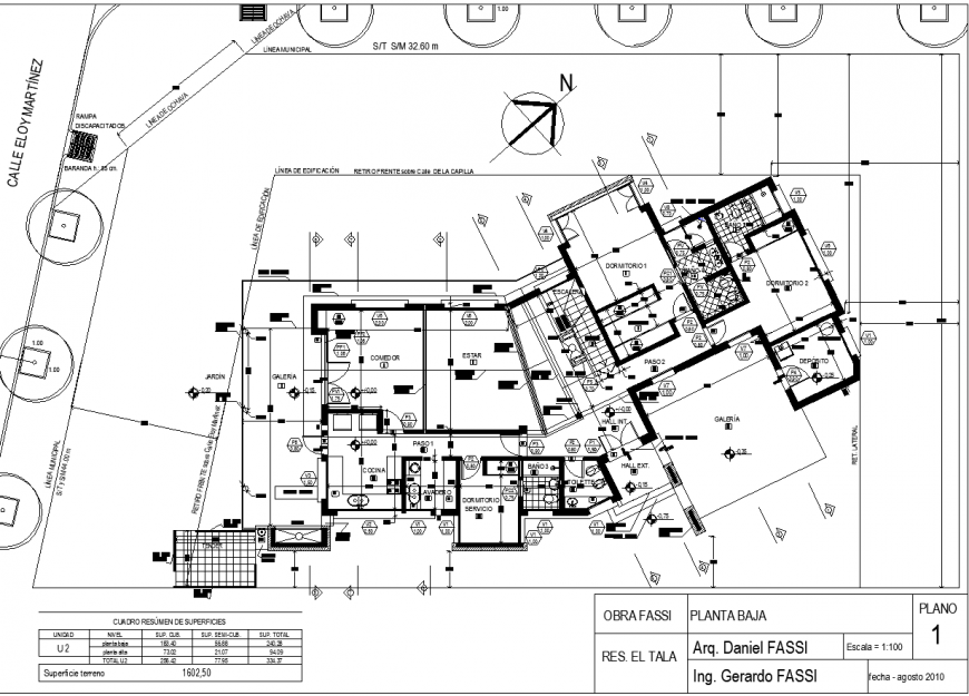 1st floor construction detail plan of house in dwg AutoCAD file.