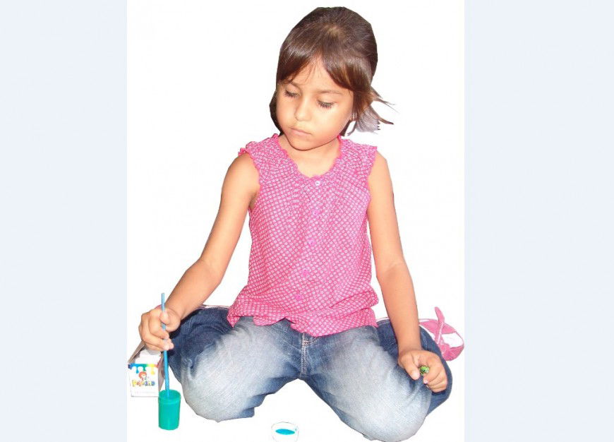 3d model of child girl layout people blocks photo file