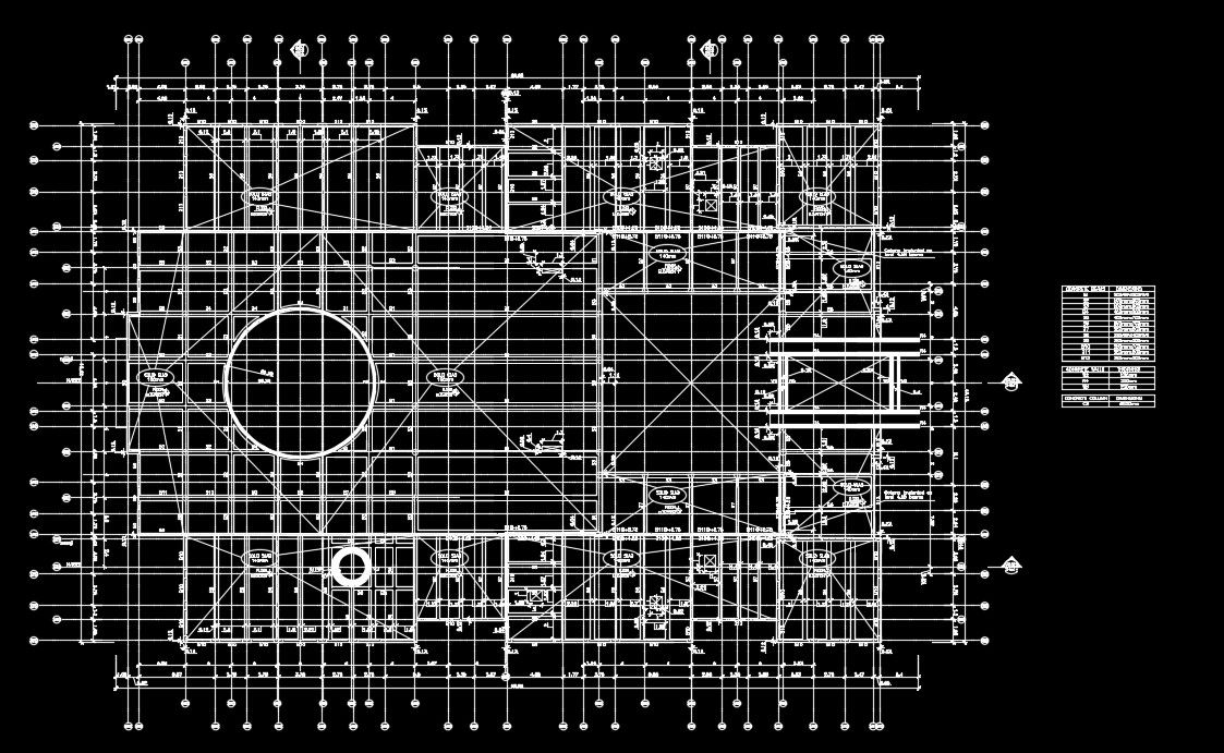 Column location detail of the 70x45m industrial plan