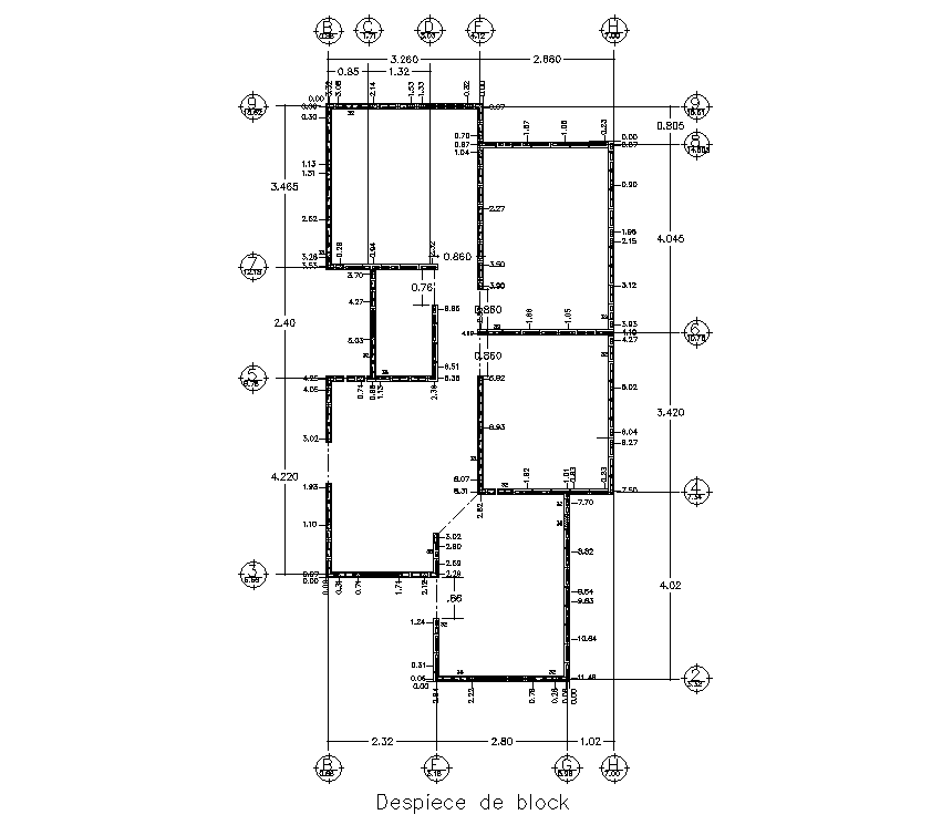 Despiece de block of 7x17m house plan is given in this AutoCAD drawing file. Download the Autocad model.