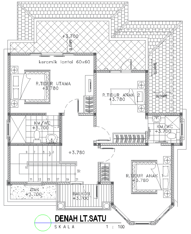 First Floor House Planning DWG Drawing in AutoCAD File