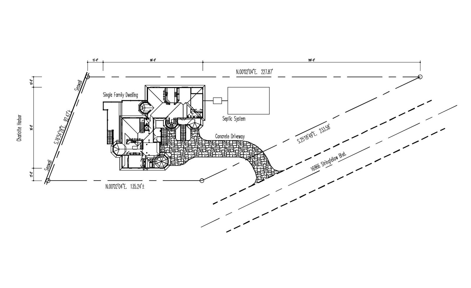 Single-family house with detail dimension in DWG file