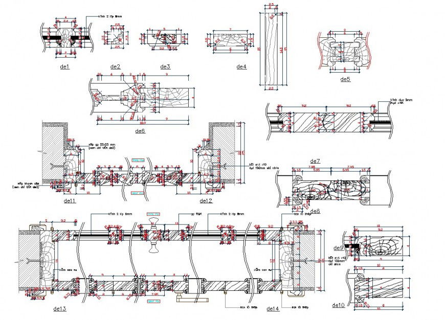 Door section detail dwg file